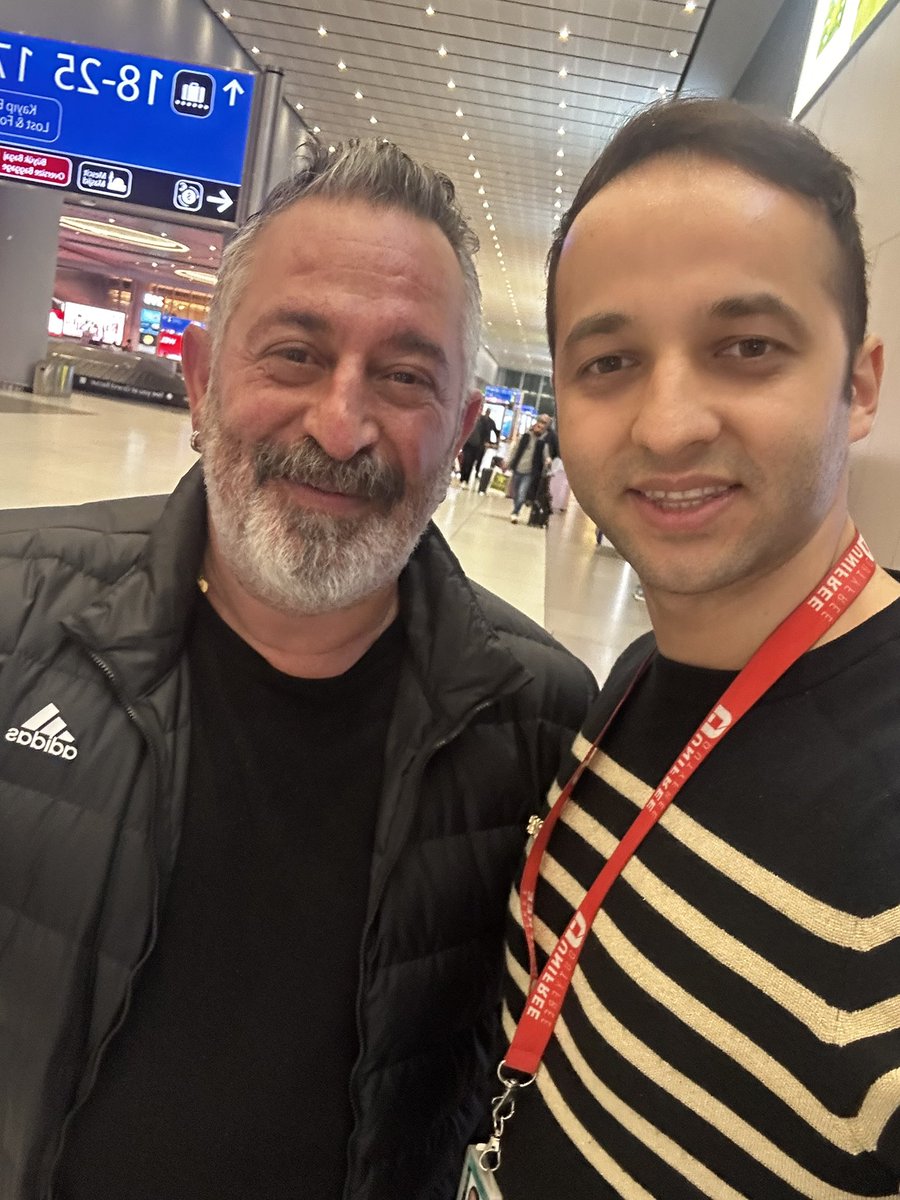 Çok değerli bir anı.. @Zafer__Baba sana selam söyledi.. <a href="/CMYLMZ/">Cem Yılmaz</a>  abimiz