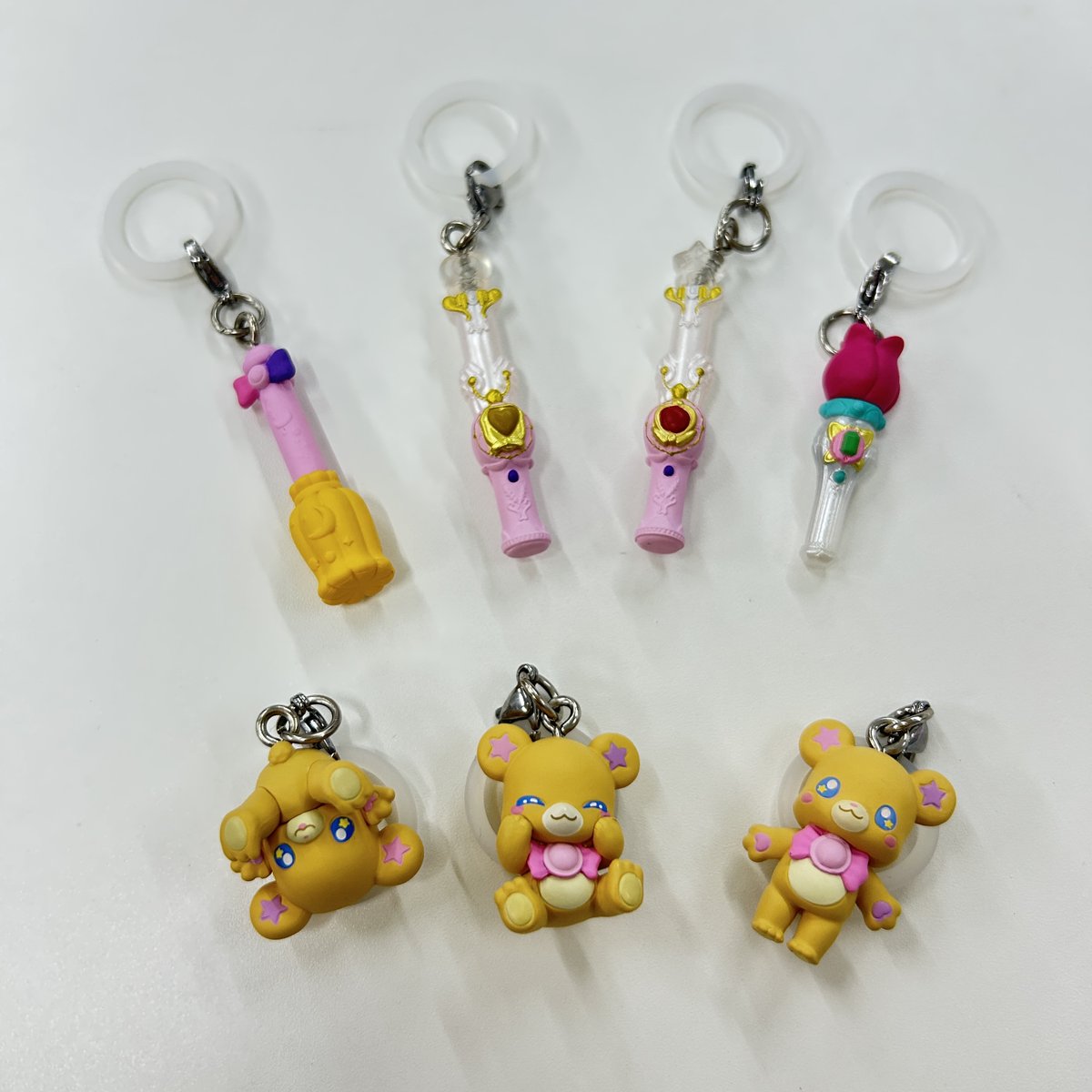 新商品入荷情報】 ・魔法つかいプリキュア！めじるしアクセサリー（300