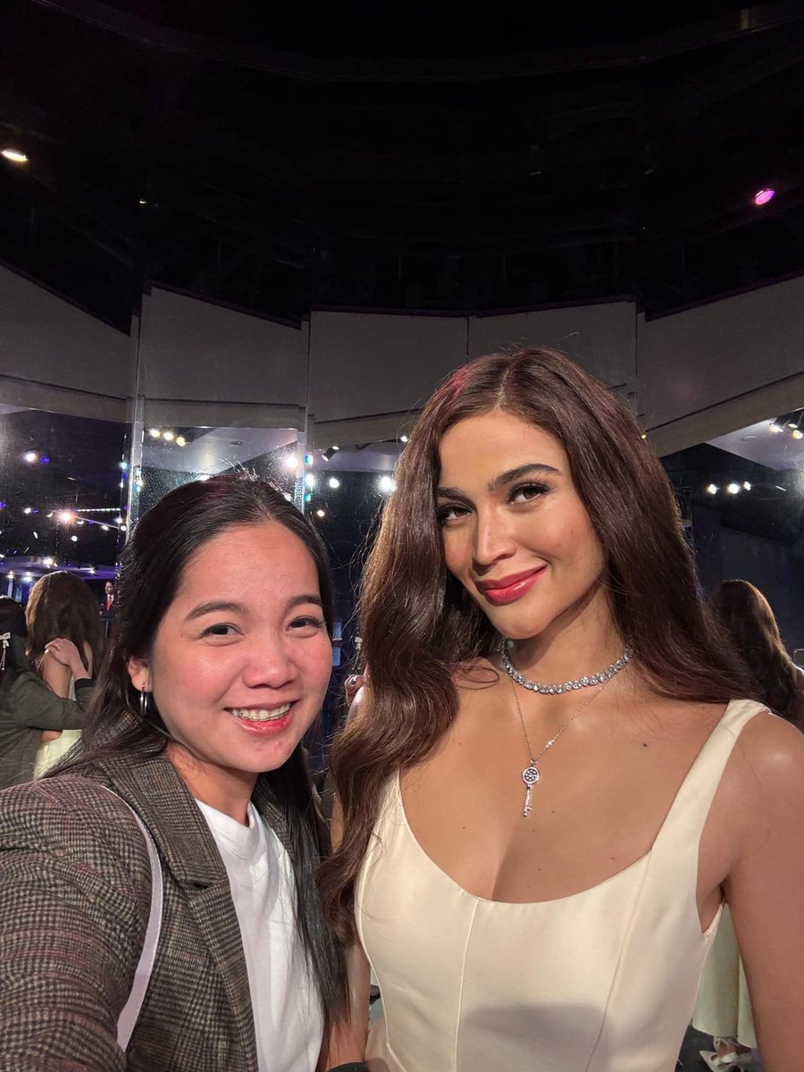 Jaypee Palaganas (@jp_palaganas) on Twitter photo Hello! <a href="/annecurtissmith/">Anne Curtis-Smith</a> kailan ka po papasok sa <a href="/itsShowtimeNa/">It's Showtime</a> this week? nainggit na po ako kay wifey inunahan na po ako magselfie sayo sa Hongkong..Hope to see you prior going back to USA πΊπΈ in 10 days π€π Hello! <a href="/annecurtissmith/">Anne Curtis-Smith</a> kailan ka po papasok sa <a href="/itsShowtimeNa/">It's Showtime</a> this week? nainggit na po ako kay wifey inunahan na po ako magselfie sayo sa Hongkong..Hope to see you prior going back to USA πΊπΈ in 10 days π€π