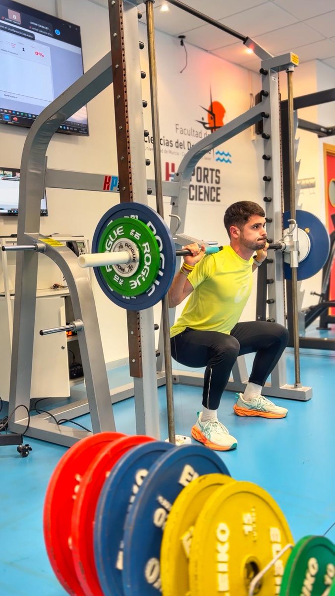 Prácticas de valoración de las adaptaciones asociadas al entrenamiento de fuerza en el #MARDC by <a href="/PallaresJG/">Jesús G. Pallarés</a> &amp; <a href="/fparejablanco/">Fernando Pareja</a> 

Jornada increible de aprendizaje y experiencias analizando requerimientos, tecnologías, ventajas e inconvenientes de una amplia bateria de valoraciones