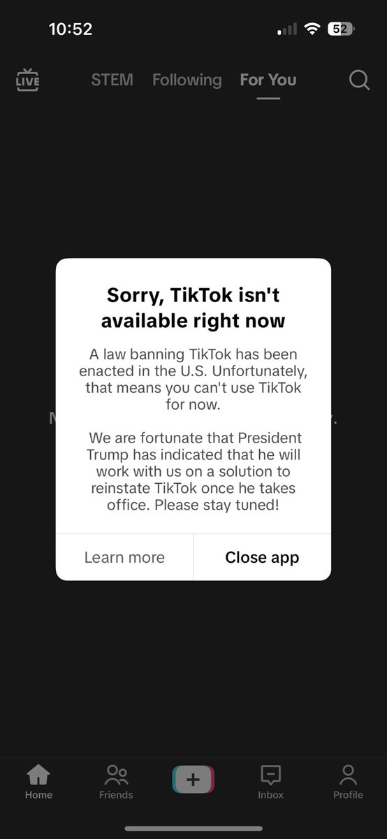 StaciaBox's tweet photo. @realDonaldTrump help https://t.co/7eHmbWSJ0q