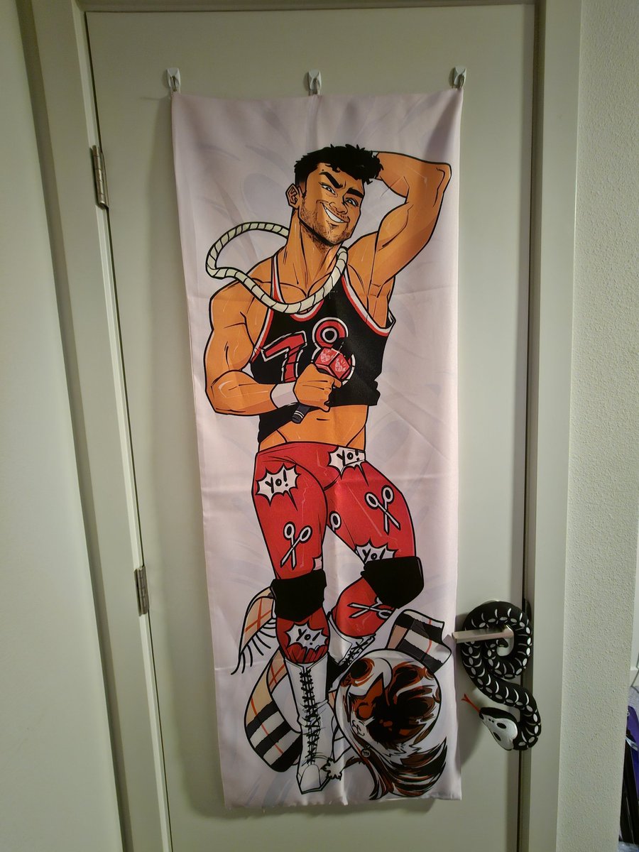 Now that <a href="/PlatinumMax/">''Platinum'' Max Caster</a> is a verified assclown, who will guard my closet? 😭💔