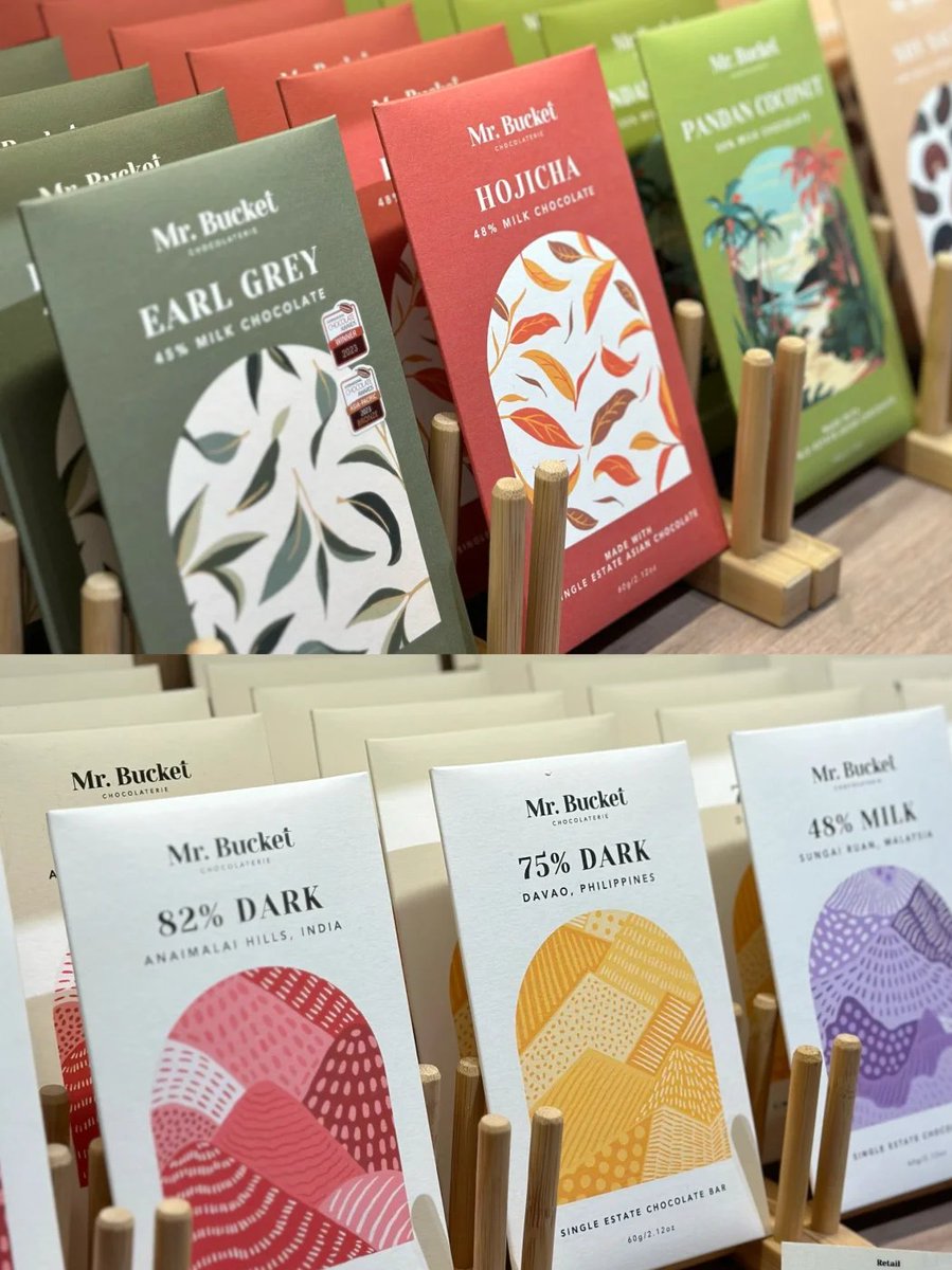 ここは静かで居心地が良く、雰囲気の良いカフェもたくさんあります☕
地元の人がくつろいだりデートしたりするための秘密基地です。