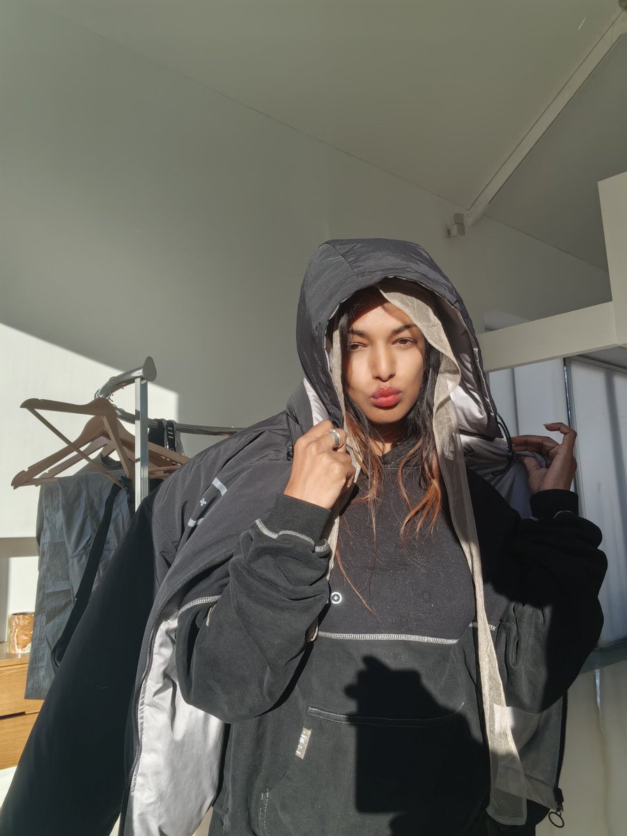 M I A ⊕ II II II @MIAuniverse  X 