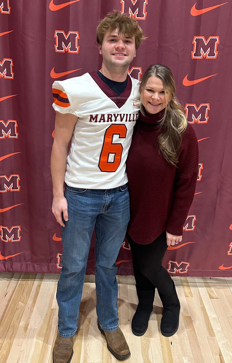 BrittonBarrett's tweet image. Had a great visit at @MCScotsFootball today. Always great getting back on campus! @QBCoachFox @Jake_Flaherty_8