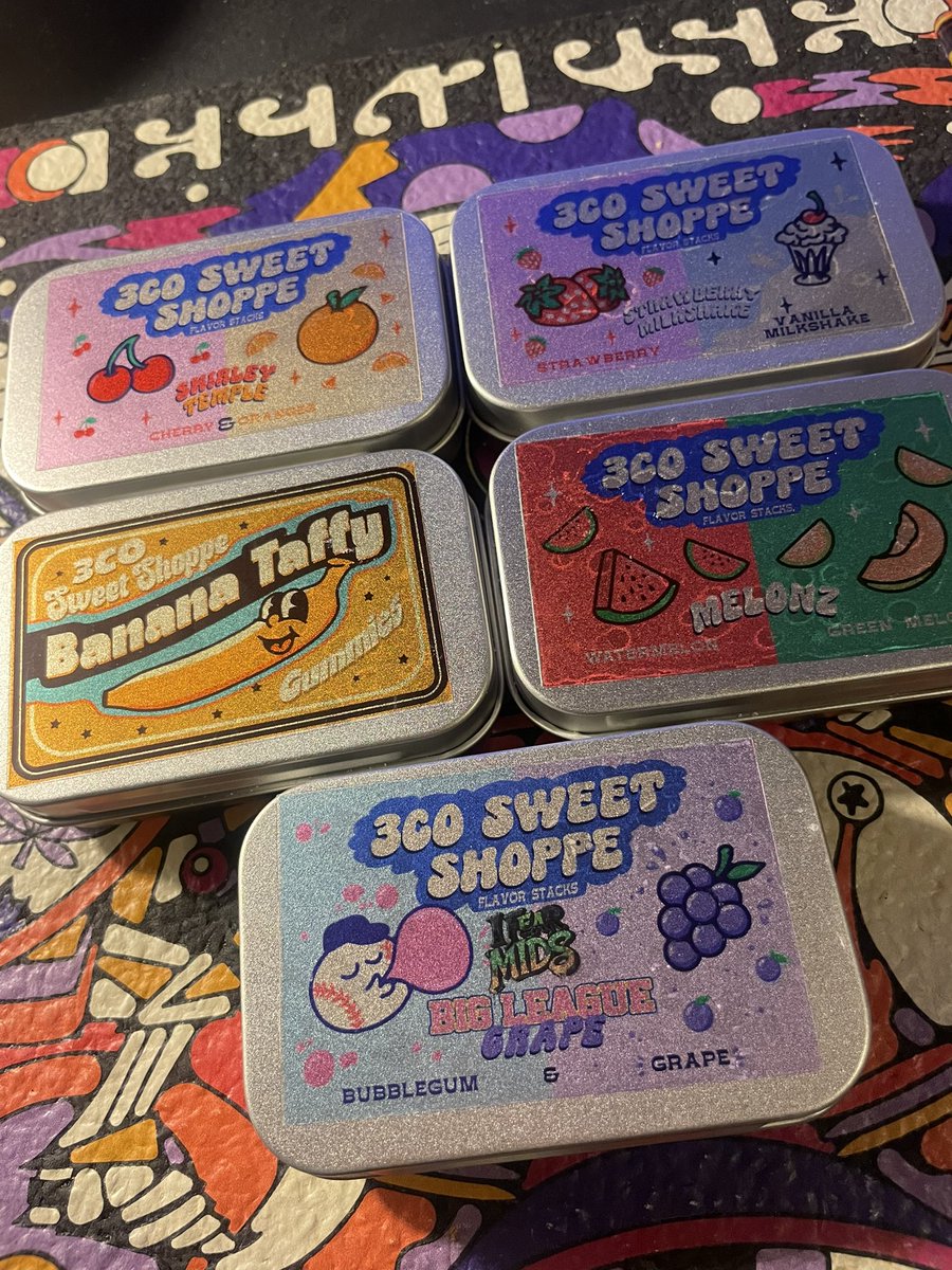 srrollz's tweet photo. @3CoSweetShoppe killed these very difficult to not try em all lol https://t.co/v2DPft10Zb