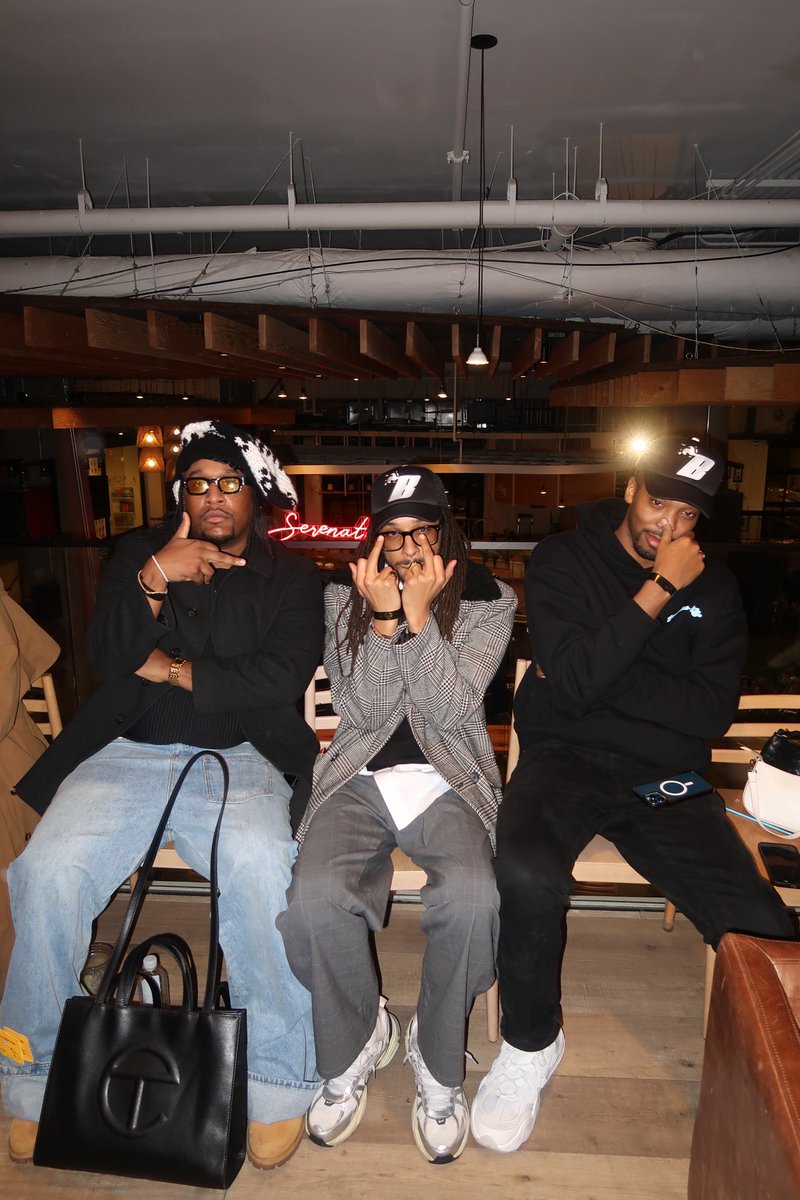 GrizzOn13th's tweet image. Cool_Niggas.JPEG
