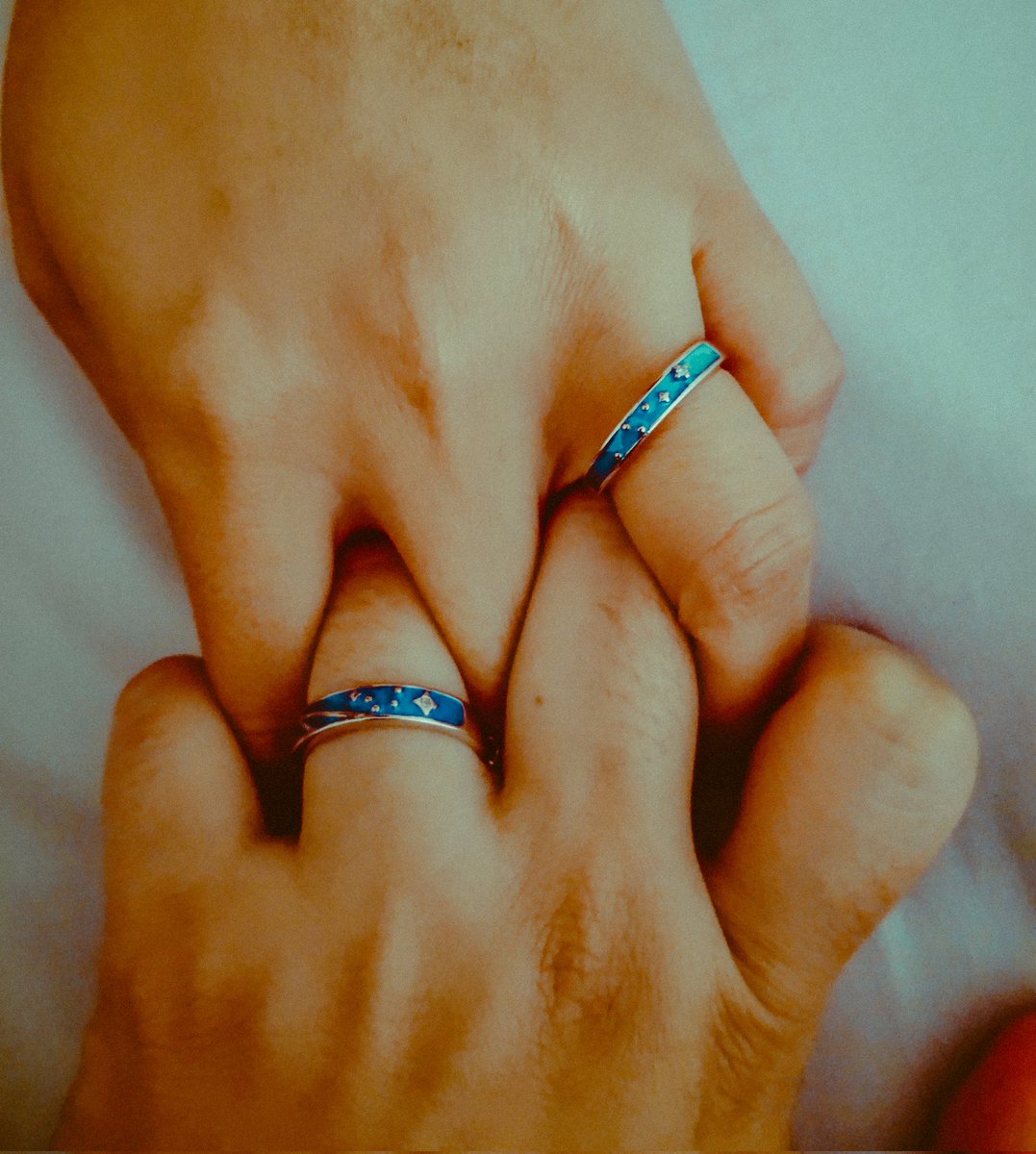 arufuu's tweet image. Akhirnya kita tunangan @zheel18 🥺