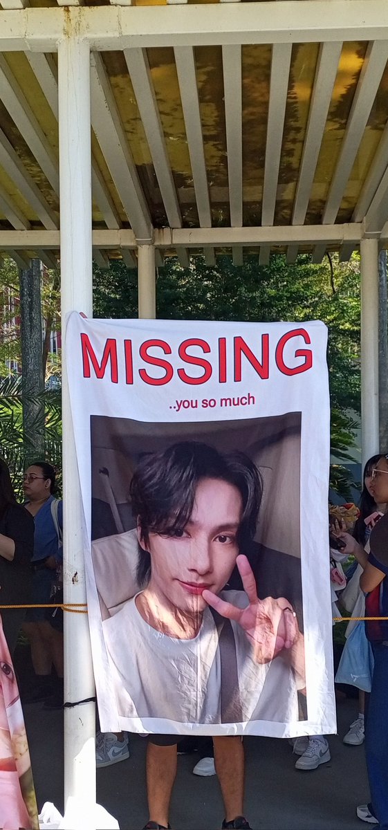 Junhui!!!!!! 🥹
#SEVENTEEN_RIGHT_HERE_BULACAN