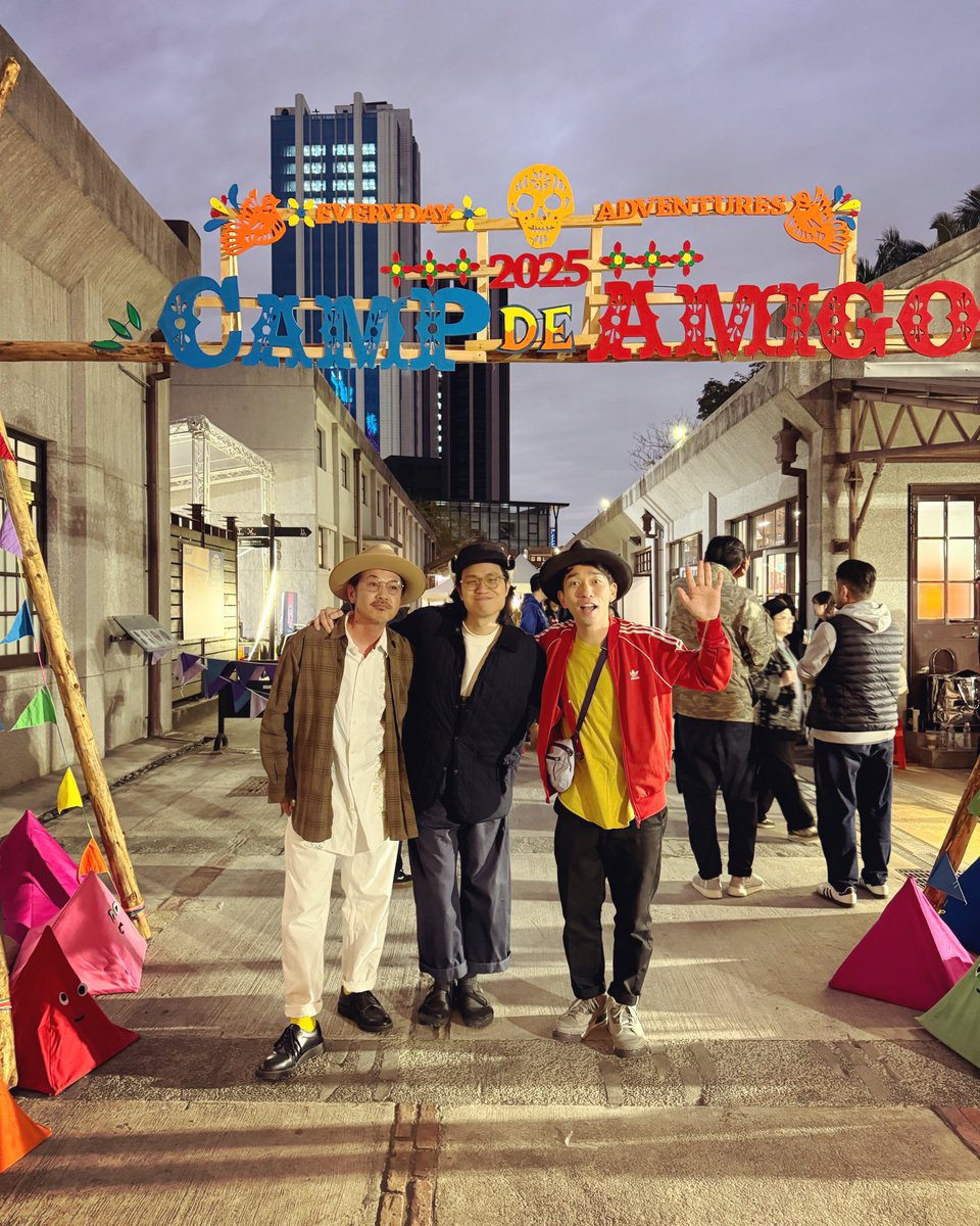 kenta_nicols's tweet photo. D.W.ニコルズ &amp; Subyub Lee(李拾壹)
Camp de Amigo 2025！
台湾！
謝謝！またね再見！
#dw25 #CampdeAmigo #Subyublee #李拾壹 https://t.co/dujpCOx6mW