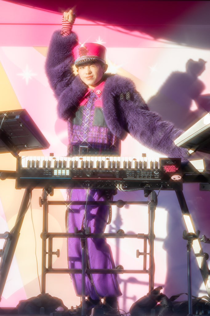 _kb_bk_'s tweet photo. クロミライブ
🎹 WHO AM I ゆうじんくん

#USJファン #クロミライブ #世界クロミ化計画 https://t.co/cjHxcvcUoC