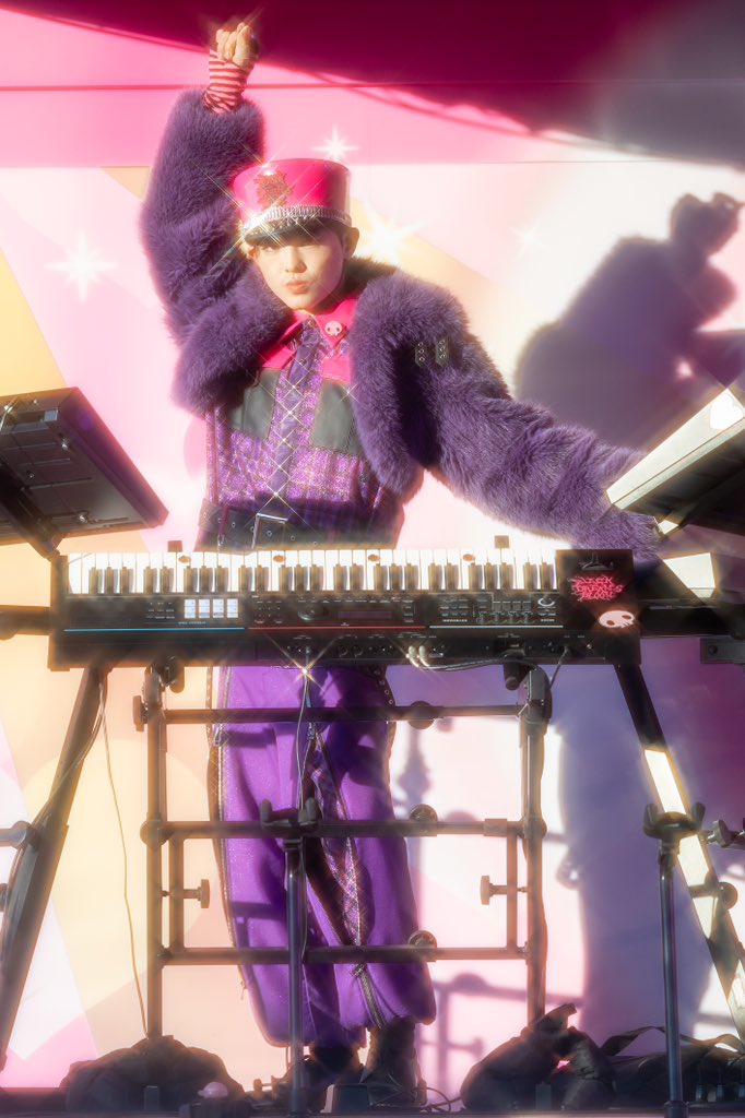 _kb_bk_'s tweet photo. クロミライブ
🎹 WHO AM I ゆうじんくん

#USJファン #クロミライブ #世界クロミ化計画 https://t.co/cjHxcvcUoC