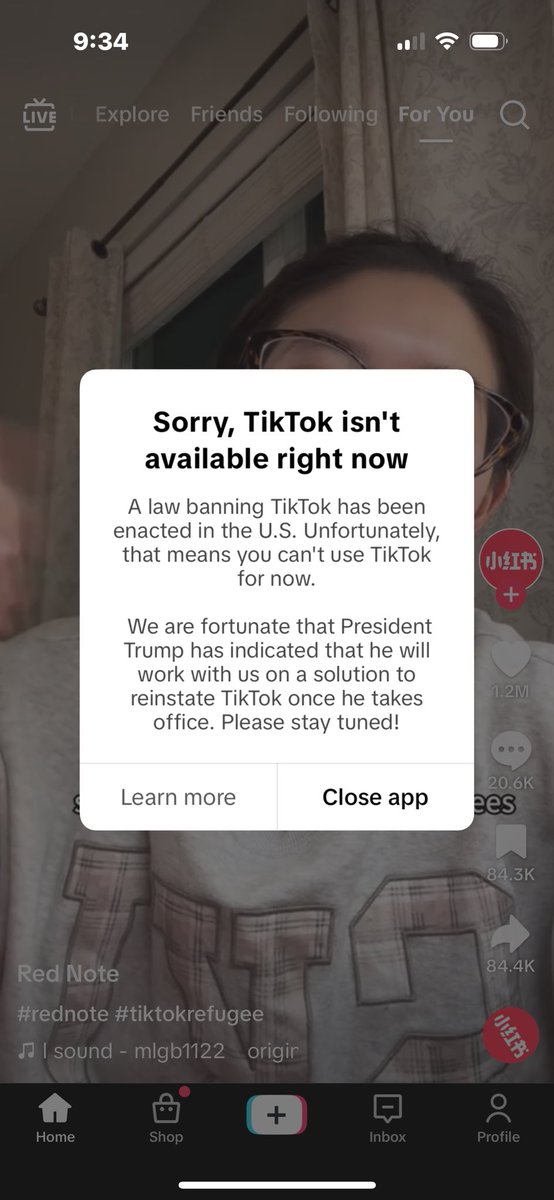 BamaCassie's tweet photo. TikTok WILL be back!! A lot of the creators went to the app RedNote &amp; it’s actually owned by China. 🤦‍♀️ I really hope President Trump gives the CEO American Citizenship and then the problem is solved. His wife and children are American!!! https://t.co/KYiEUrcK0p