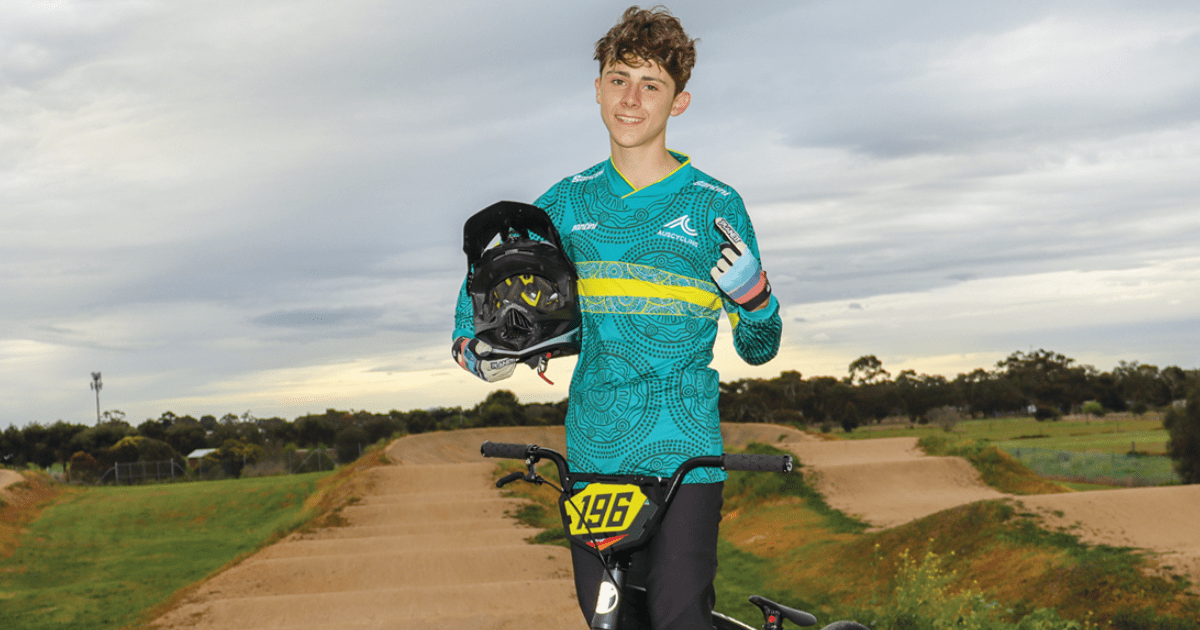 vicsportAU's tweet photo. The Victorian Sport Awards acknowledges all ages with the @rebelsport Young Athlete of the Year (21 years and under) and @InvolveCreative Masters Athlete of the Year recognised!

Nominations for this year's #VSAs close 14 February: https://t.co/TvB3V5PTks #VSAs https://t.co/B0SliJOnkJ