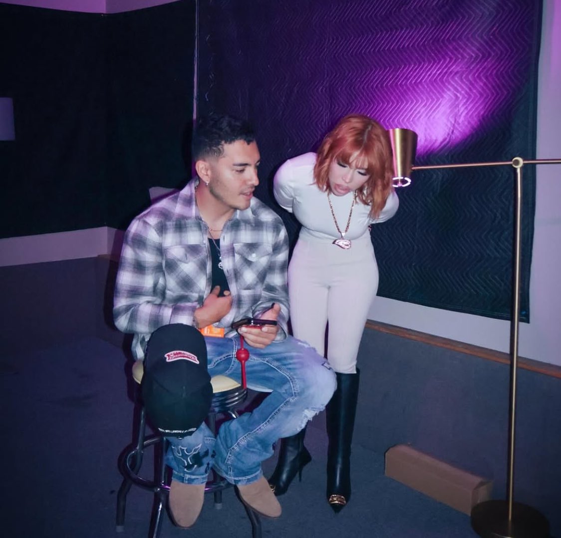 Queen Y 👑 <a href="/yerimua/">tu bratz favorita</a>