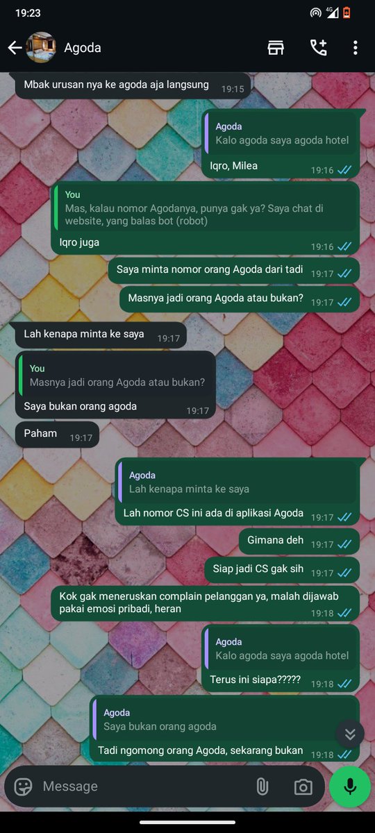ecafaurani's tweet photo. Tolong banget orang yg jadi CS, kalau balas chat cust jangan pakai emosi pribadi, cust cuma mau nyari pencerahan dari problem dia yg berhubungan dgn perusahaan kalian, ga menyerang kalian, jadi kalau kalian ga tahu jawabannya ya tanya ke tim kalian, jangan malah ga sopan ke cust https://t.co/ouxIYH0IGp