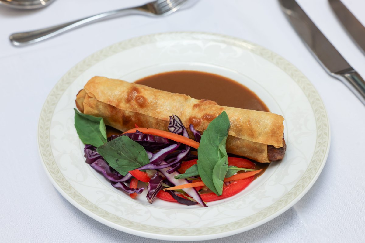 ✨ Whether it’s a cozy lunch or an elegant evening meal, our dishes are prepared to perfection using the finest seasonal ingredients.