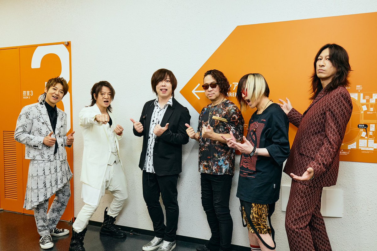 GLAY 30th Anniversary ARENA TOUR 2024-2025“Back To The Pops