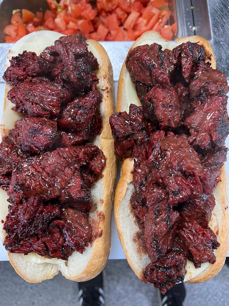 DomsSteakTips's tweet photo. No Sunday scaries here! Tag someone who would CRUSH these with you. π€π€€
.
.
.
#SteakTips #Beef #Sub #DomsSausageCo #BeefCandy #Meat #Yum #Foodie https://t.co/jmu7s7nVCu