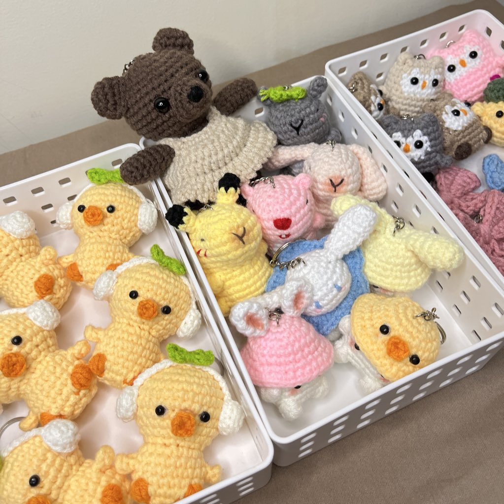 ur___enough's tweet image. halo semuaa aku jual keychain rajut lucu2 bisa co dari shopee juga ayoo di beliiii 
s.shopee.co.id/7KhSVGfT9J