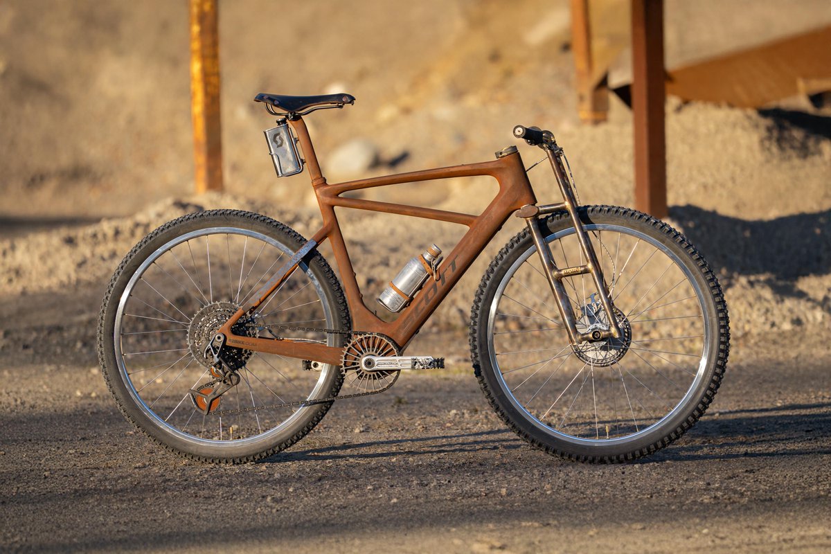 Dangerholm Scott Solace Gravel Wasteland: Ein Mad-Max-inspiriertes Arbeitsgerät?
mtb-news.de/news/dangerhol…