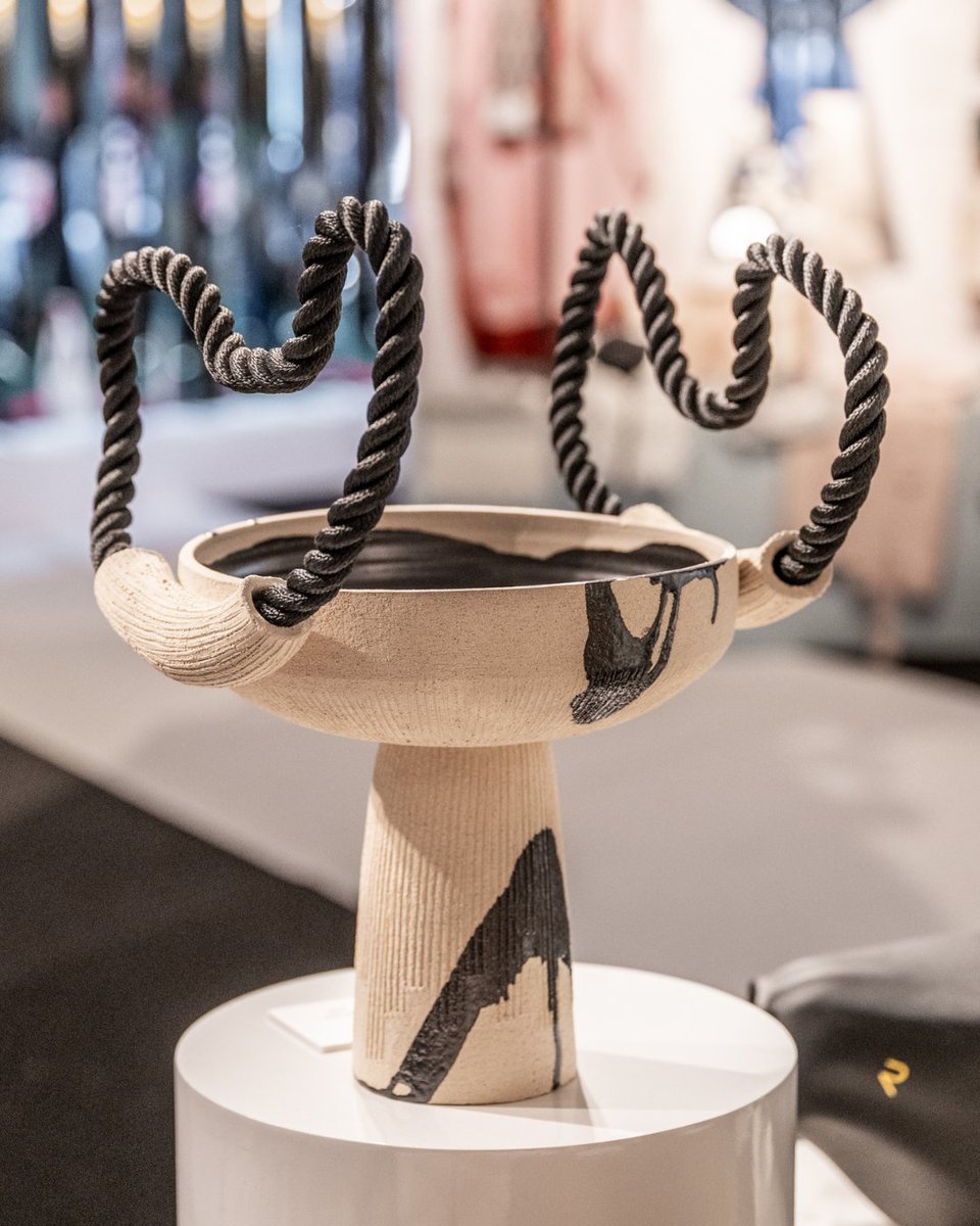 ✨ Don’t miss out on WHAT’S NEW? IN RETAIL before #MaisonetObjet wraps up!

Discover the cutting-edge retail concepts curated by François Delclaux in Hall 3. This immersive concept-store brings you the latest in bold, unexpected designs and innovative merchandising solutions.🚀