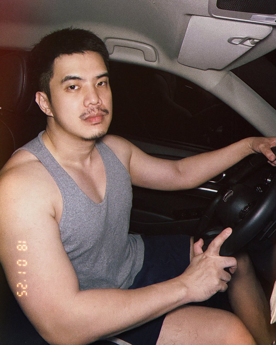 beerkuya tweet media