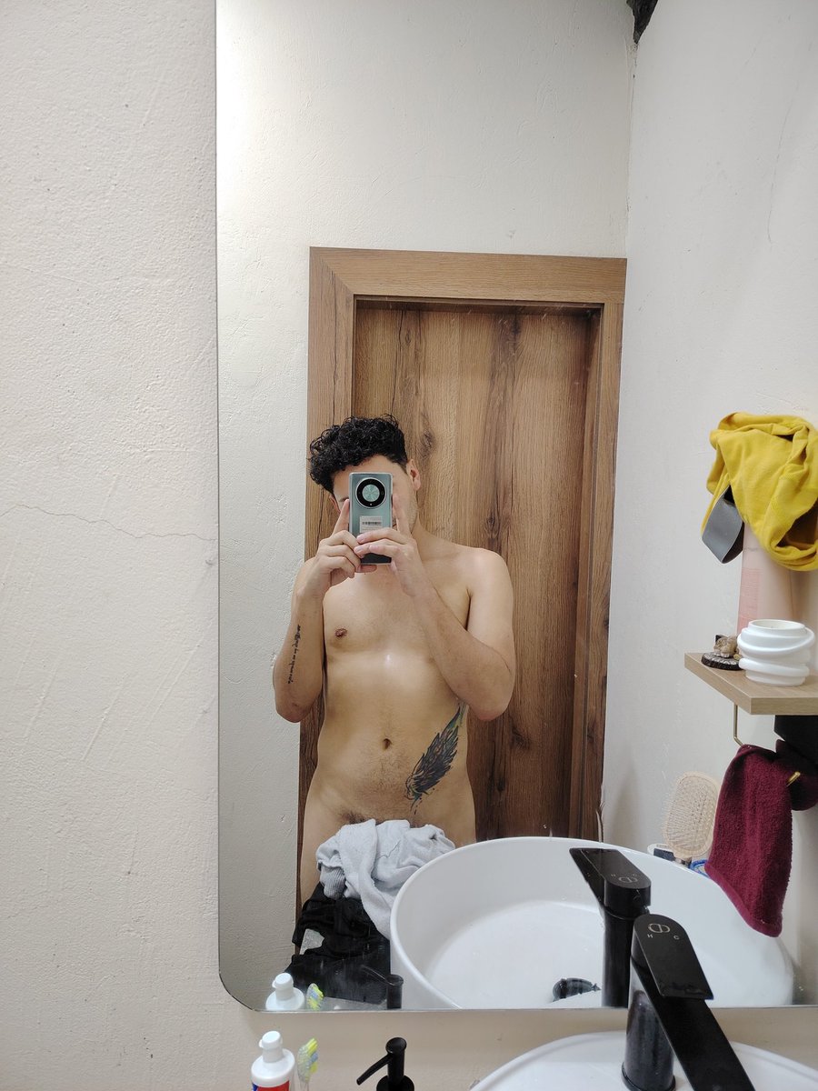 andy96cv's tweet photo. 😏 https://t.co/7oHm6BOmzm