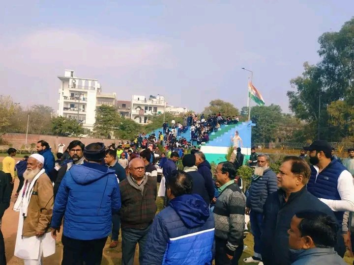 vipingarg111's tweet image. दिल्ली के बाबरपुर विधानसभा में मिल्खा सिंह मिनी स्टेडियम (न्यू जाफराबाद, वेस्ट गोरख पार्क) में आज &apos; रन फॉर बाबरपुर - रन फॉर डेवलपमेंट&apos;  कार्यक्रम के भव्य आयोजन में खेलो, बढ़ो और अपने सपनों को नई उड़ान दी।

#RunForBabarpur #RunForDevelopment
@highlight @followers