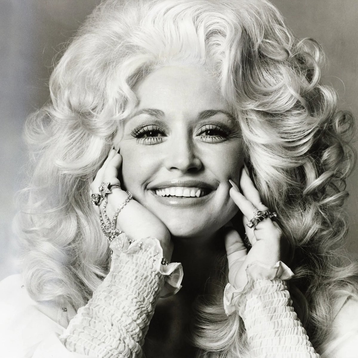 CelebFashionVIP's tweet photo. Dolly Parton: Singer. Songwriter. Actress. Philanthropist. ICON. 💖✨ Wishing a very Happy Birthday to the one and only legend. Thank you for your music, kindness, and unmatched glamour! 🎉 #HappyBirthdayDollyParton #DollyParton #MusicLegend #QueenOfCountry https://t.co/EqoG4k17Rx
