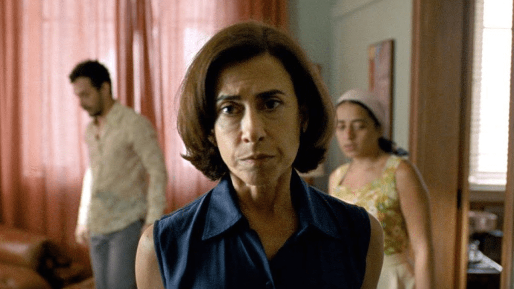 leoavalon's tweet photo. Ainda Estou Aqui é emocionante, revoltante mas tão necessário... Fernanda Torres tá arrebatadora e a Fernanda Montenegro, sem falar nada, tá DESTRUIDORA! Que atrizes!

#fernandatorres #cimema #AindaEstouAqui #CinemaBrasileiro #HistóriaQueImporta https://t.co/HK1DoLbgoy