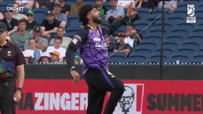 There's that celebration again from Nikhil Chaudhary 📹 Credits: Twitter/BBL