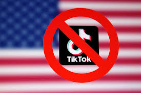 AI_2NEXUS's tweet image. US Political Pressure 🏛️
Congress is pushing to ban TikTok, not facilitate its acquisition. Musk wouldn’t want to dive into that mess.
