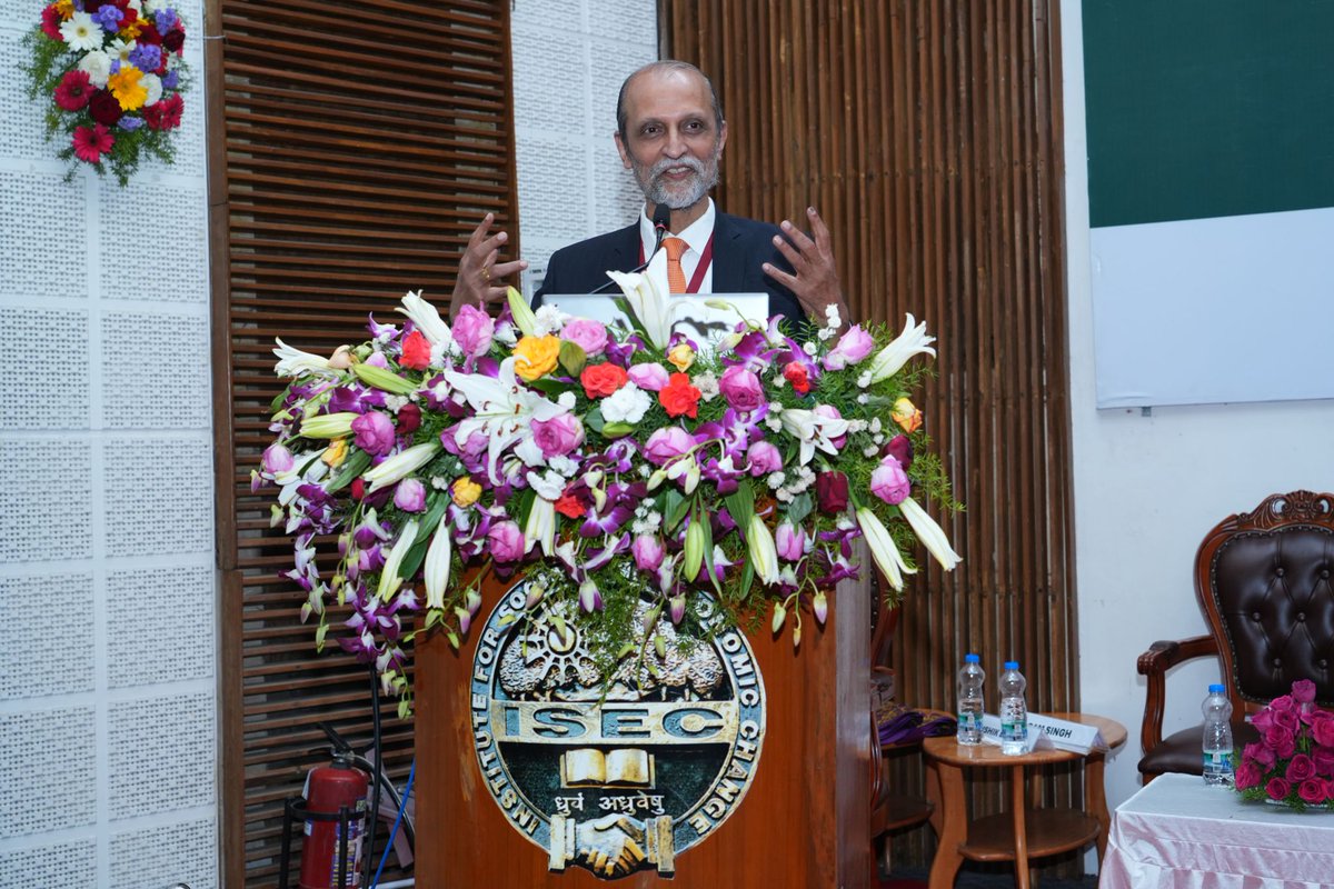 Plenary Session 4 ‘Sheila Bhalla Memorial Lecture’ 
was delivered by Ajit Ranade on labour-capital relations &amp;equitable compensation. This session, chaired by Sudipto Mundle,emphasized structural reforms for fairness. #ISLE2025 #ISLEConference2025 #LabourCapital #FairCompensation