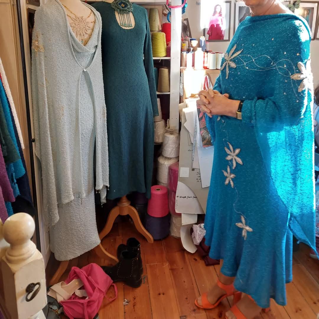 carolineknits's tweet photo. Customer in for a fitting π
#knitwear #dress #wrap #knitteddress #crochetdetail #dressforawedding #dressfortheraces #motherofthebride #motherofthegroom #Irishfashion #Irishknitwear #madeinlimerick https://t.co/x47xagVkX6