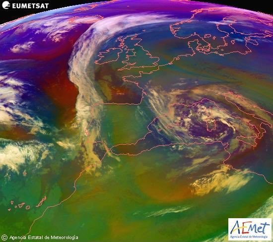 La important borrasca mediterrània, anomenada Gabri, ha retrocedit un poc, passant el centre de Tunis a Sardenya, més prop de les Balears, on avui ha plogut significativament, destacant 43 mm, fins ara, a Son Torrella