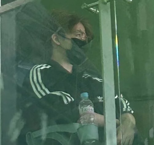 까우 lll tweet media