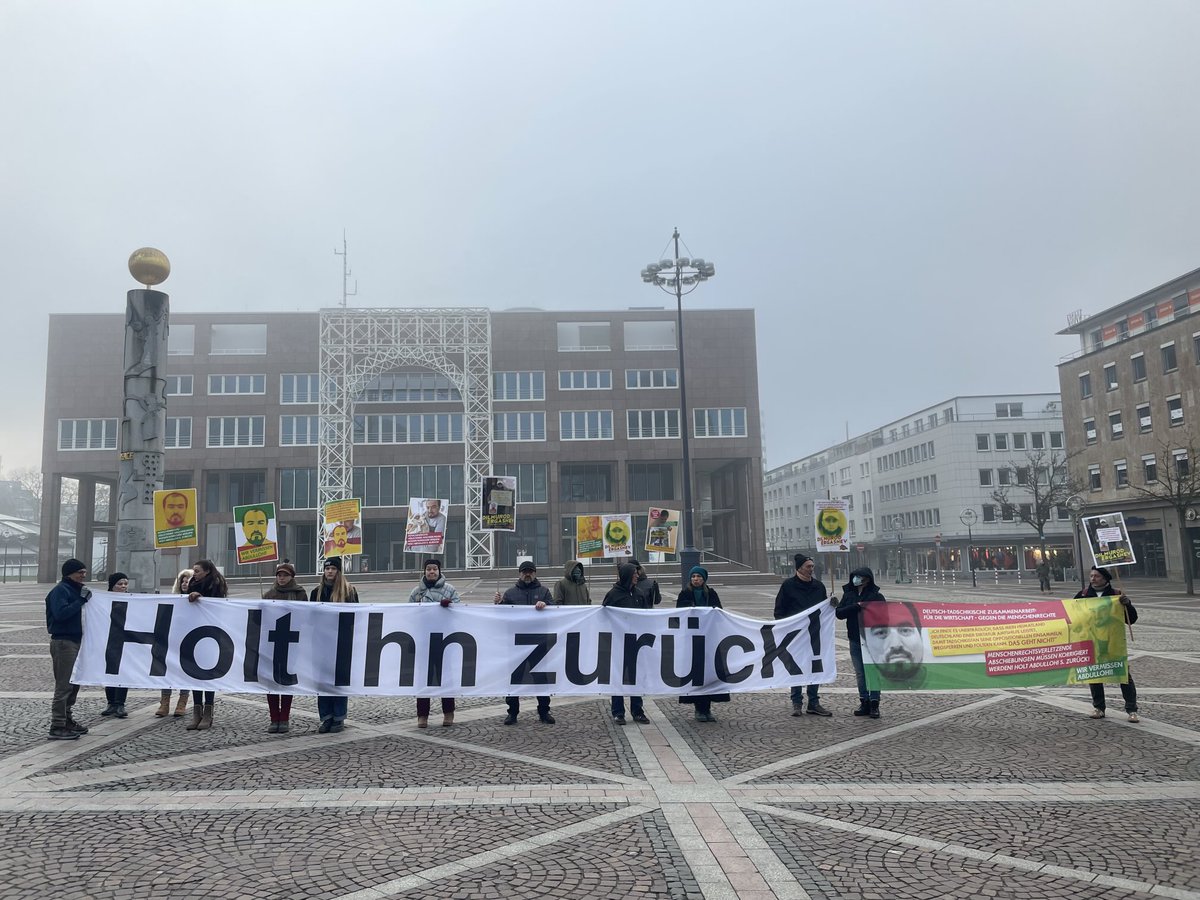 Cornelia Suhan (@corneliasuhan) on Twitter photo 