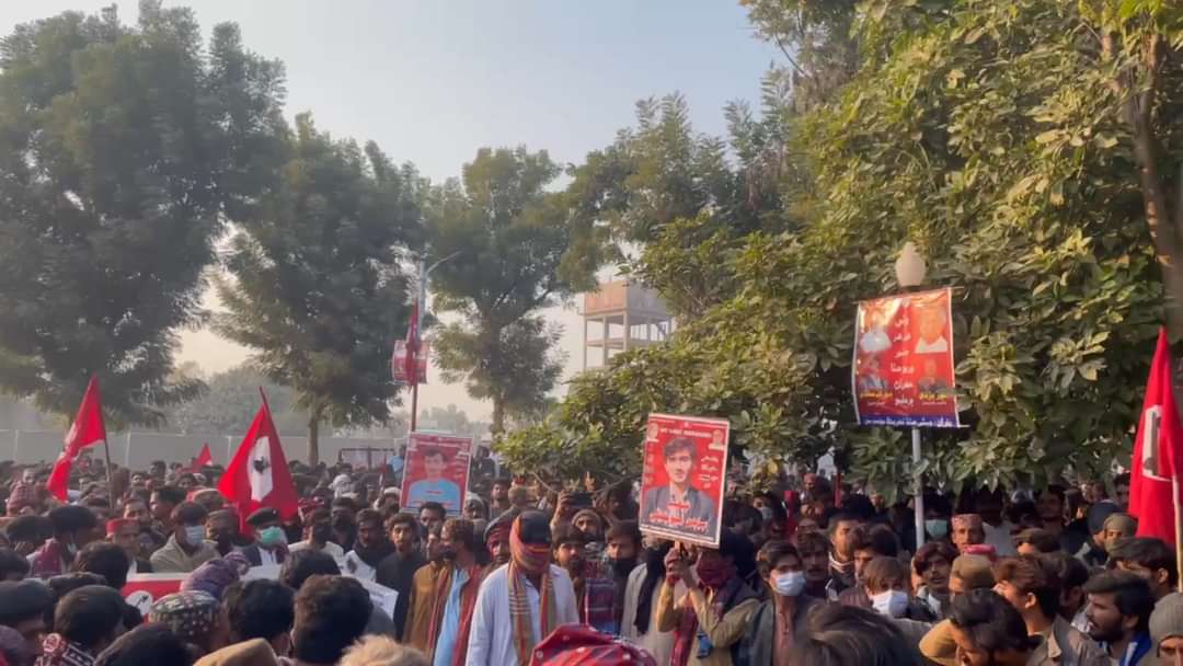 AliiJogi69837's tweet image. Sunn HBD Sain GM Sayed121
Sindhi Want#SindhudeshbWa Are Saprate Nation
#HBDSainGMSayed
#TributeToSainGMSayed #Sindhudesh