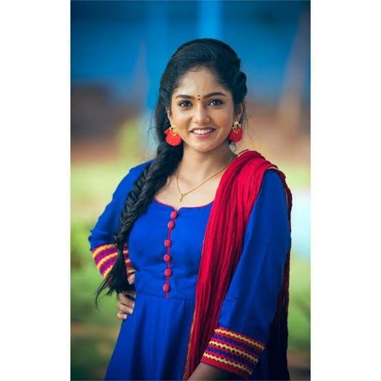 JoshiSripriya's tweet photo. Neenandre Nanagishta 
Ninna nagu andre Nanagishta 

TRUE CHAMPION BHAVYA 

#BhavyaGowda https://t.co/EDPSG0nMv0