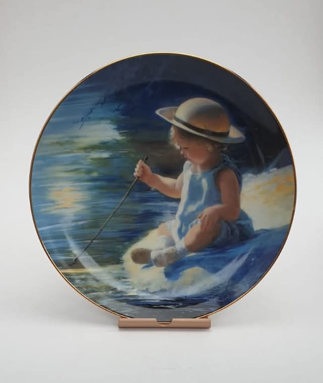 CollectCurios's tweet photo. Collectable Curios' item of the day.. Border Fine Arts Moments of Wonder, One Summer Day Decorative Plate

https://t.co/IhwalwGvNi

#BorderFineArts #Moments #Wonder #Summer #DecorativePlate  #Collectables #Vintage #Curios #Jewellery #Antiquing  #StGeorgesMarketBelfast https://t.co/vz8bEGMvts