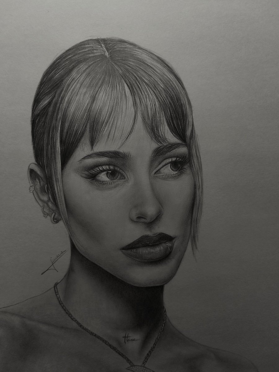 jimobviously's tweet image. primer dibujo del año @TiniStoessel 👑🇦🇷

espero que os guste un montón :))