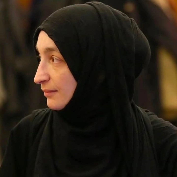 ajansAbluka's tweet photo. ♦️Diyanet İşleri Başkanı Ali Erbaş'ın kızının FETÖ ile ilgili yaptığı paylaşımlar ortaya çıktı. https://t.co/dOsyyh6Vxw