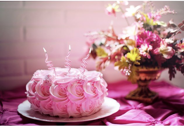 <a href="/JonAntoine/">Jonathan Antoine</a> Wishing your Mum a Very Happy Birthday today. I’m sure you’ll all spoil her, as she deserves. 😊🎂🎁