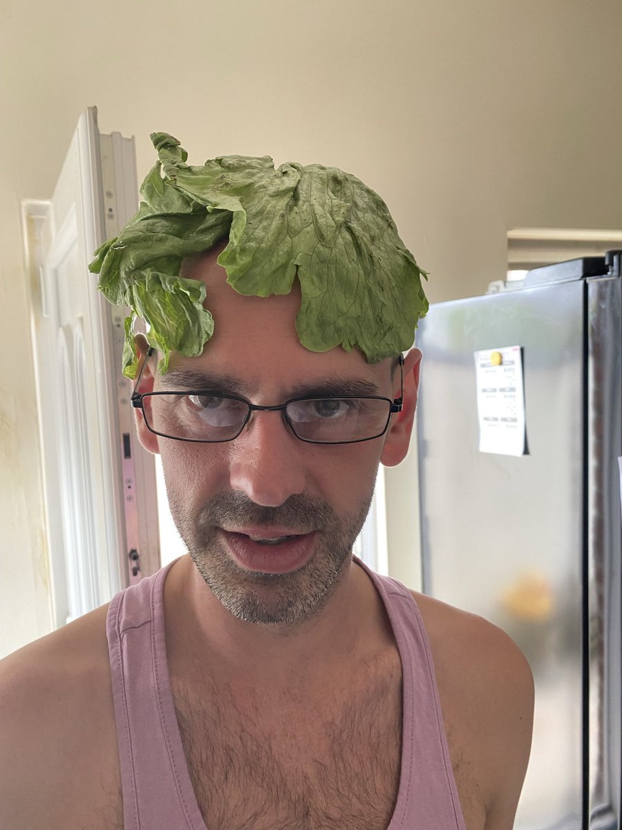 Chris 😏 tweet media