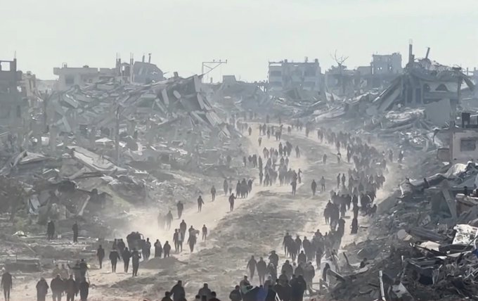 وزراء نتنياهو يقدمون استقالتهم والنازحين يعودون إلى منازلهم في شمال غزة (فيديو)