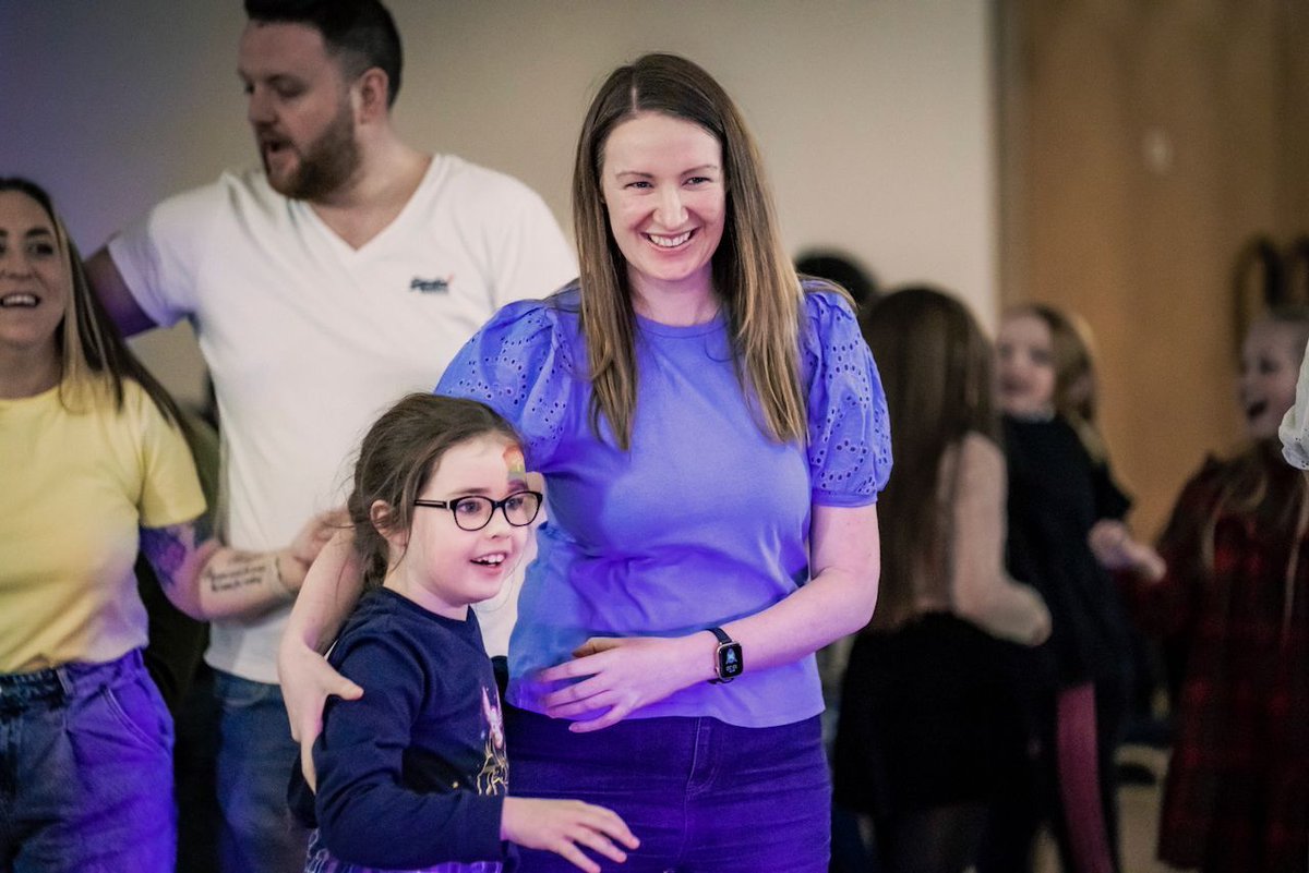feisphaislig's tweet photo. 📸 Check out these moments from our previous ceilidh events – everyone always has an amazing time! Will you be joining us for Burns Night? 

🗓️ Saturday, 25th January
🍾 BYOB &amp; Raffle

🎟️ Tickets are pay-what-you-can 
➡️ Book now: https://t.co/rBKj3CEdcu https://t.co/sGQfX4ZnYP