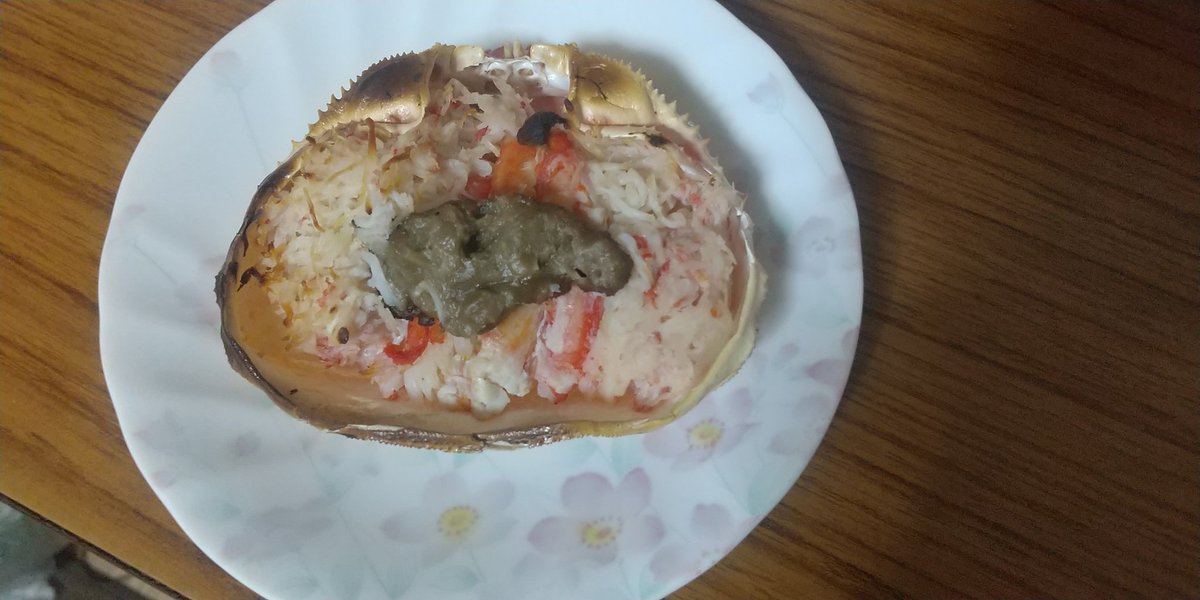 maritaro_0831's tweet photo. カニ🦀きたあぁぁ！
#カニ
#晩ごはん https://t.co/CQHDnfakfa