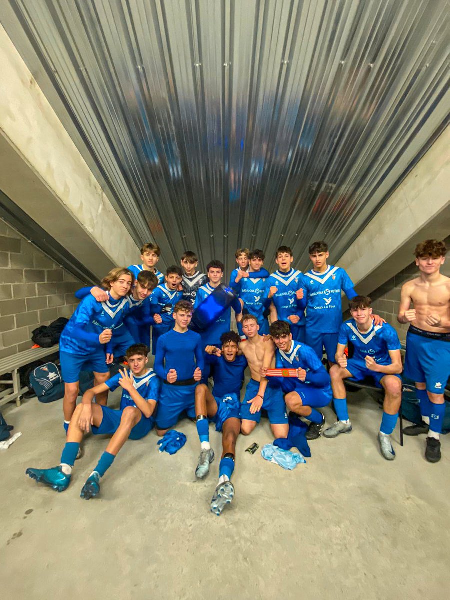 ffbadalona_base's tweet photo. El Cadet C suma una gran victòria!
Triomf per 3-1 davant la Fundació Grama, que ens dona confiança per encarar una setmana clau contra el líder. Seguim treballant! 💙💪

#CiutatDeBadalona https://t.co/SRVqqwq57c