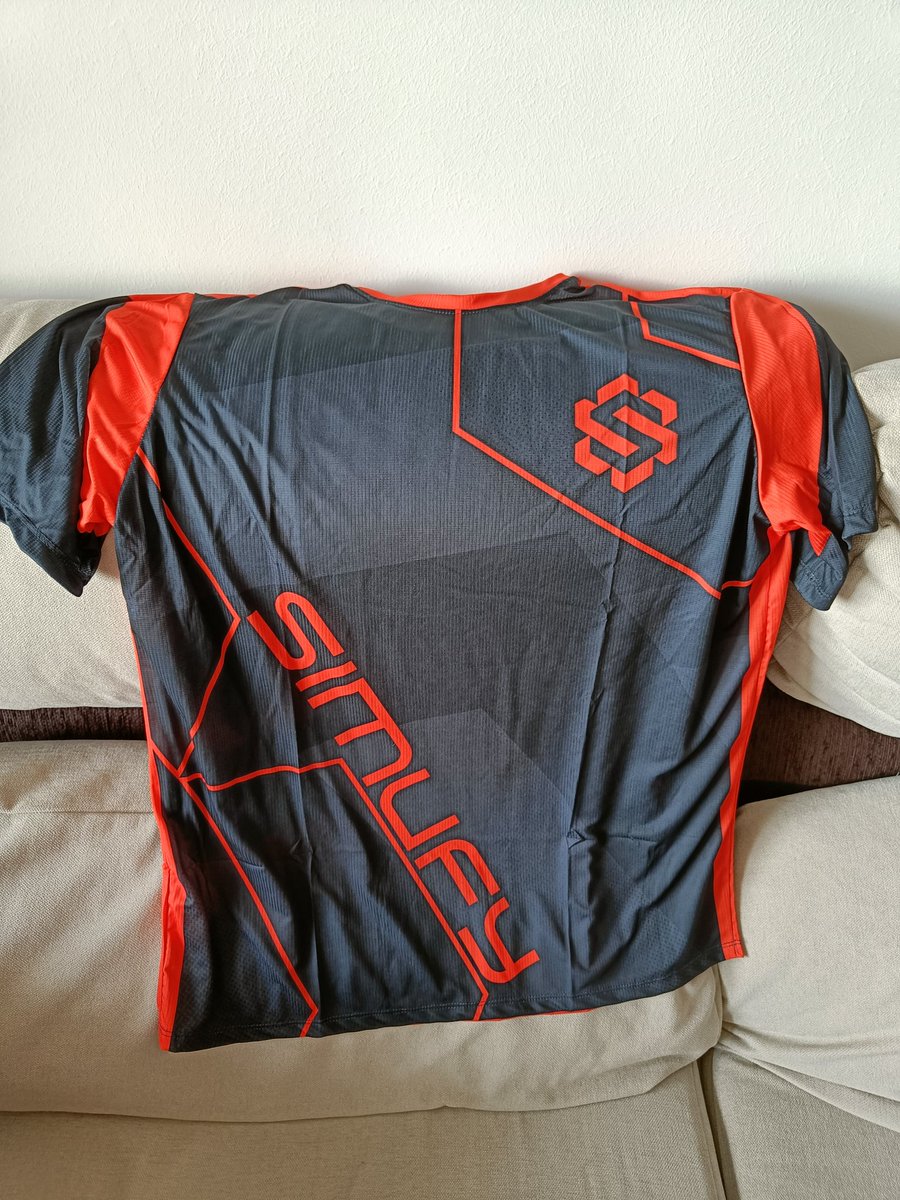 Simuhito tweet media